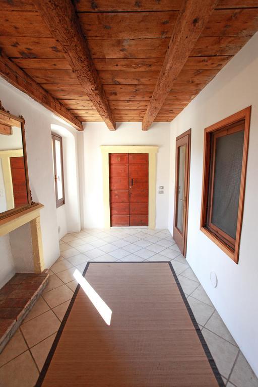 Villa Agriturismo Licensi Del Bresa Monzambano Zimmer foto